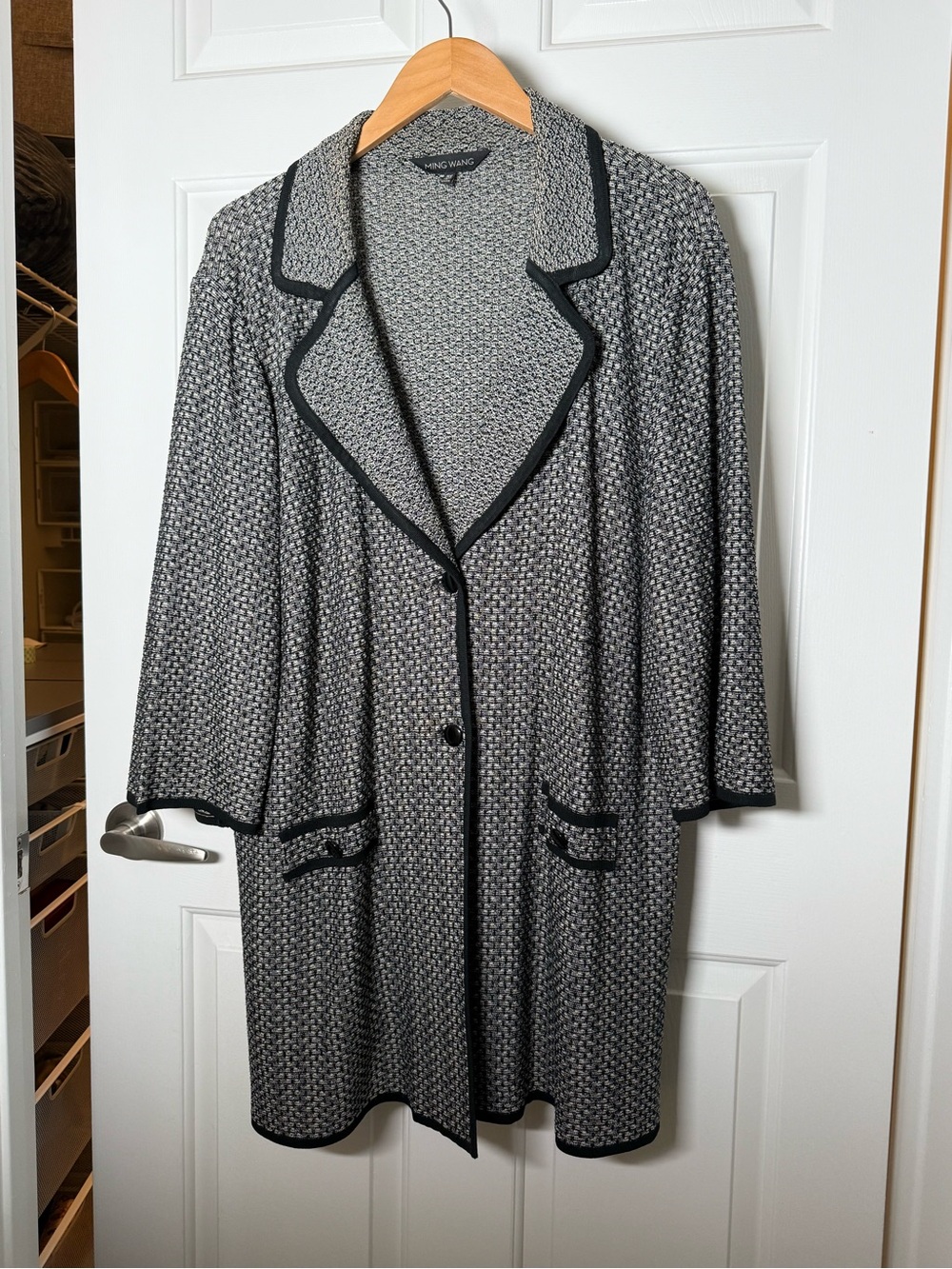 Ming Wang Textured Knit Long Blazer in Black & Gray